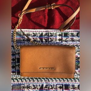SOLD NWOT Michael Kors Tan Multifunction Crossbody/Clutch